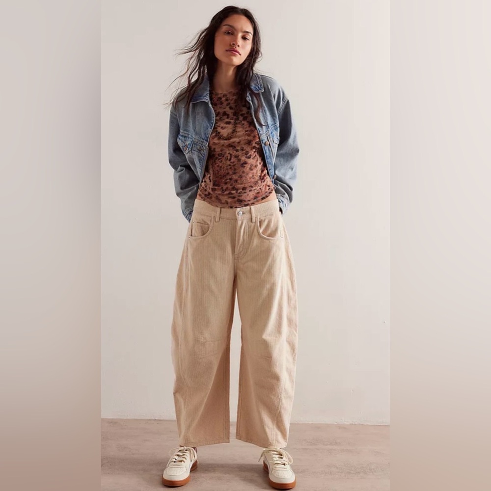 NWOT Free People We The Free Good Luck Mid-Rise Cord Barrel Jeans